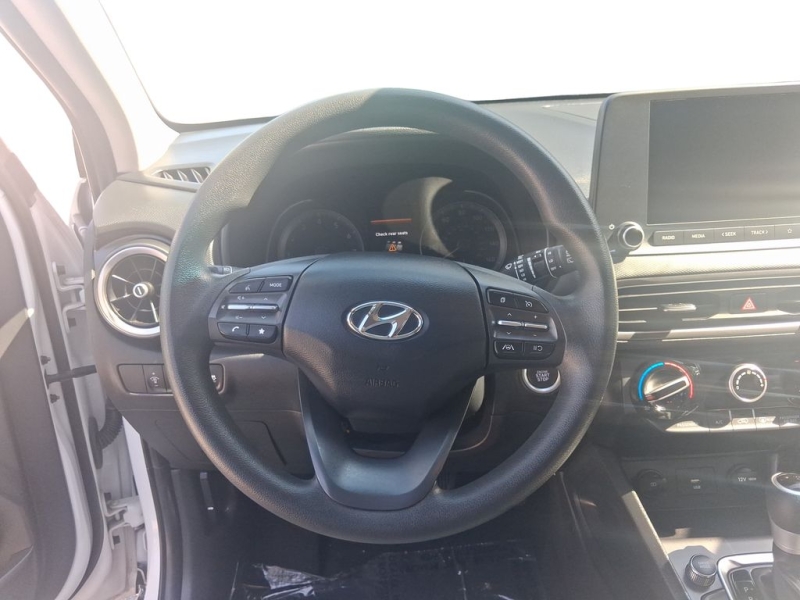 2023 Hyundai Kona SEL - Photo 20