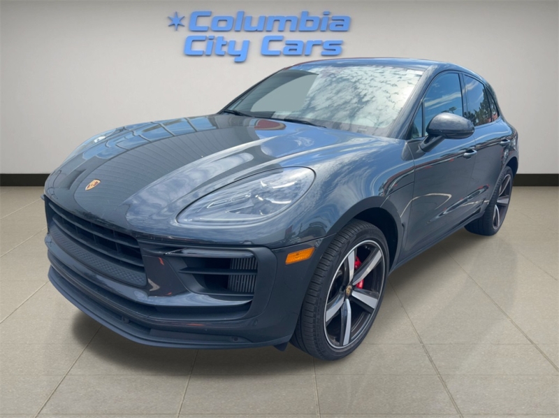2022 Porsche Macan S