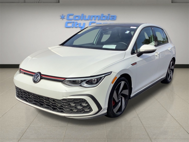 2022 Volkswagen Golf GTI Base's photo