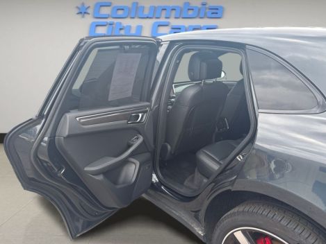 2022 Porsche Macan