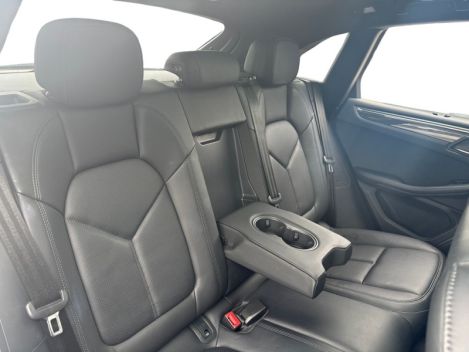 2022 Porsche Macan