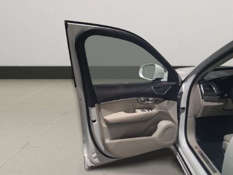 2020 Volvo XC90
