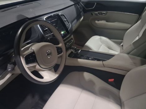 2020 Volvo XC90