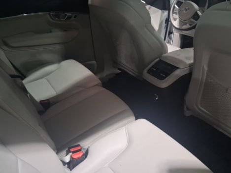 2020 Volvo XC90